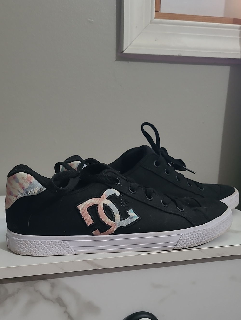 Women's Tie Dye Chelsea DC Black Canvas Sneakers with Pastel Tie Die Logo Court